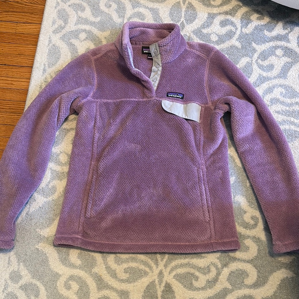 Patagonia Lavender Fleece Pullover